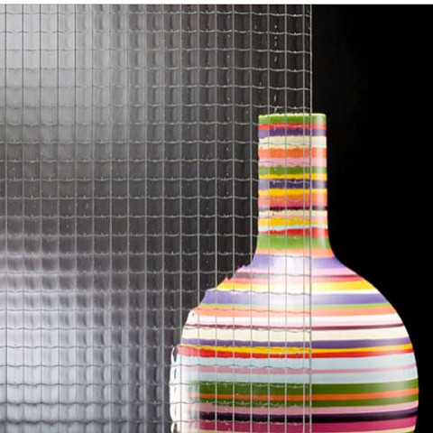 Fabrication et pose d'un Verre armé (grande maille et petite maille ...