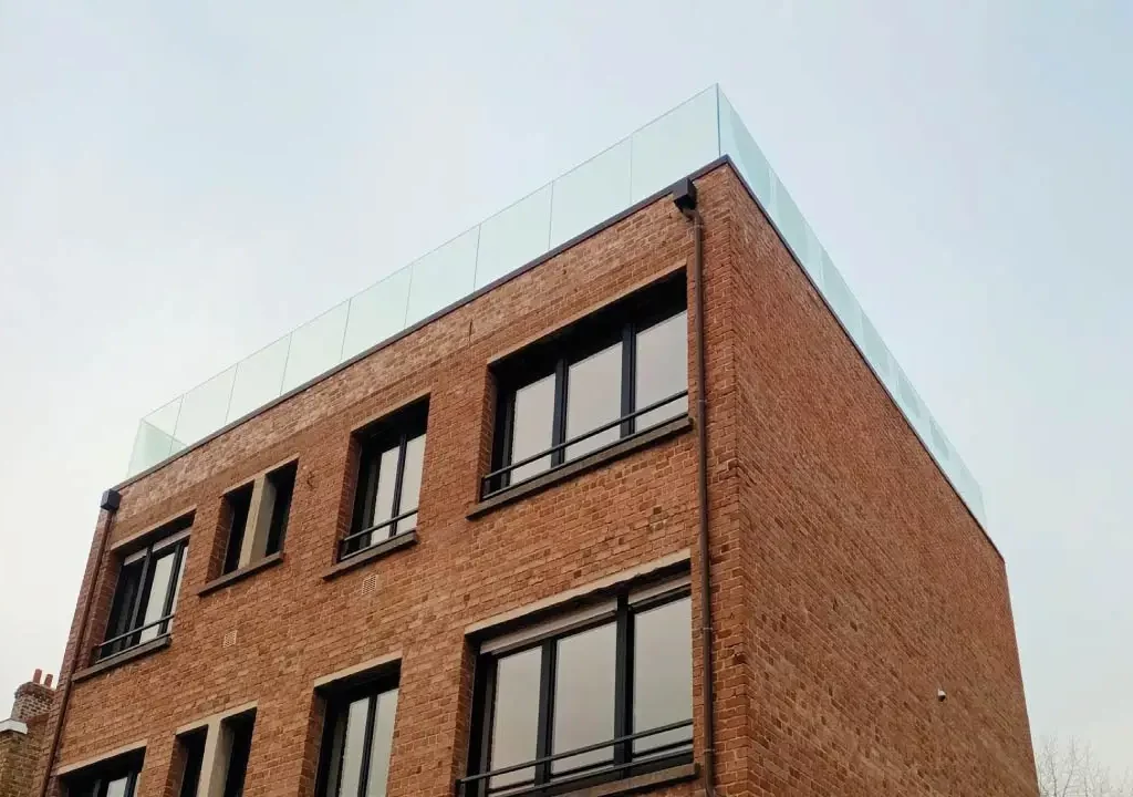 garde corps extérieur terrasse toiture verre trempé clair le kap verre