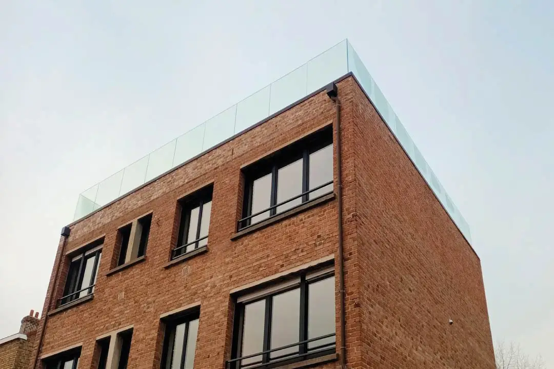 garde corps extérieur terrasse toiture verre trempé clair le kap verre