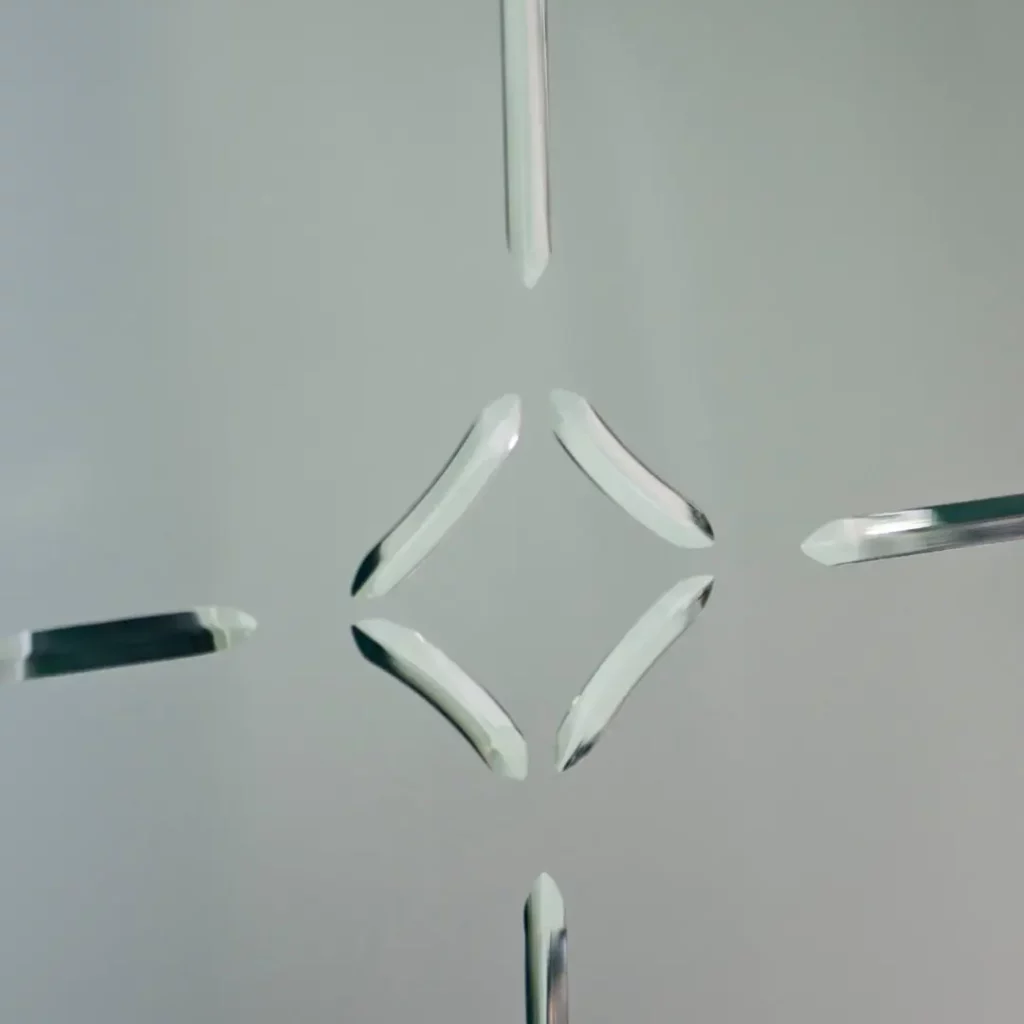 4 (16)
