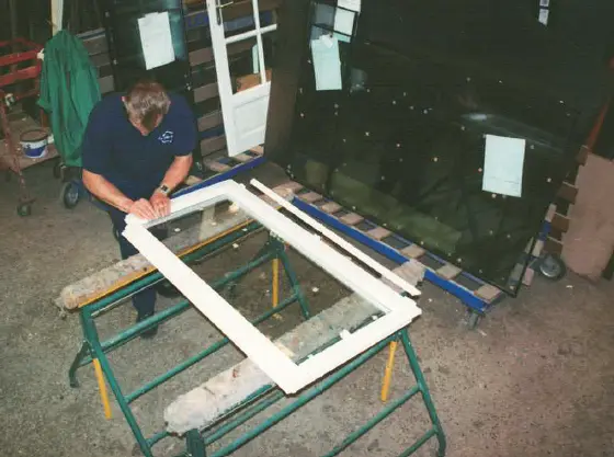 lkv-notre-entreprise-ancienne-photo-1996