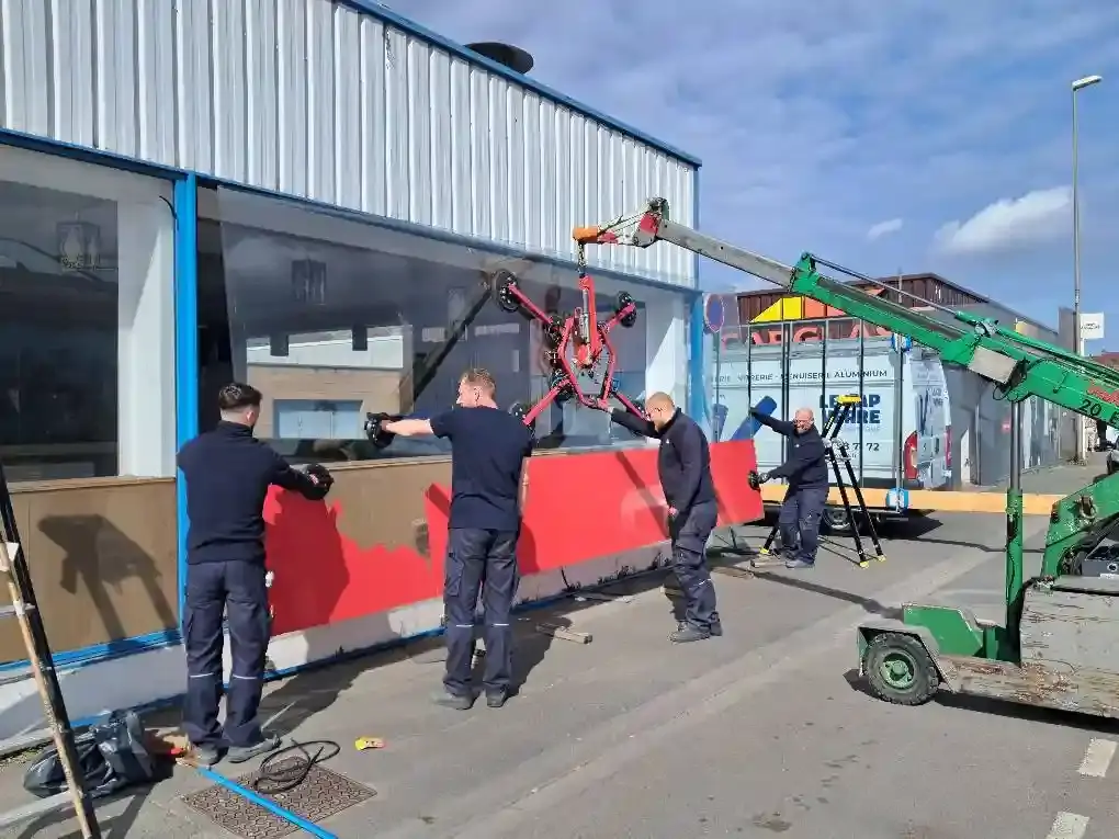 Technicien Le Kap Verre en dépannage de vitrage
